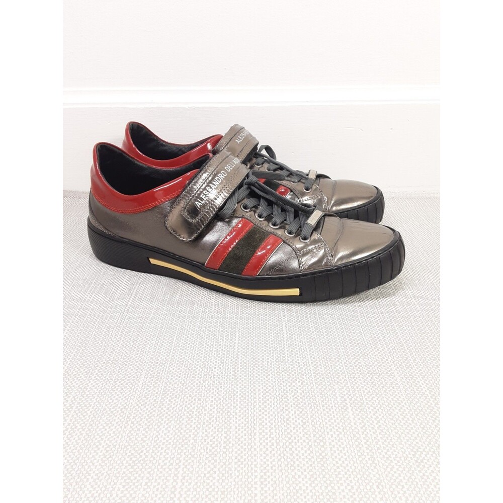 Alessandra Dell'Acqua Size 43 Leather Fashion Sneaker Metallic Multicolor Flaw